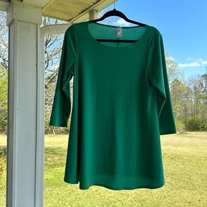Come N See Kelly Green Layering Top